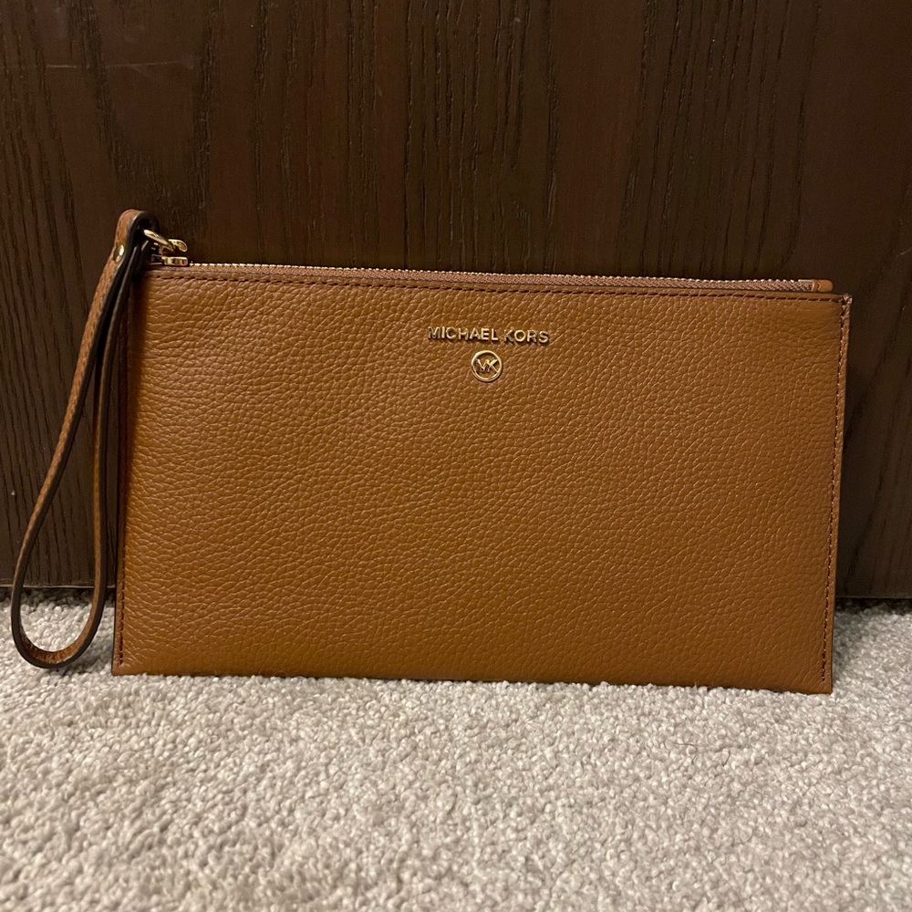 MICHAEL Michael Kors Jet Set Charm Wristlet